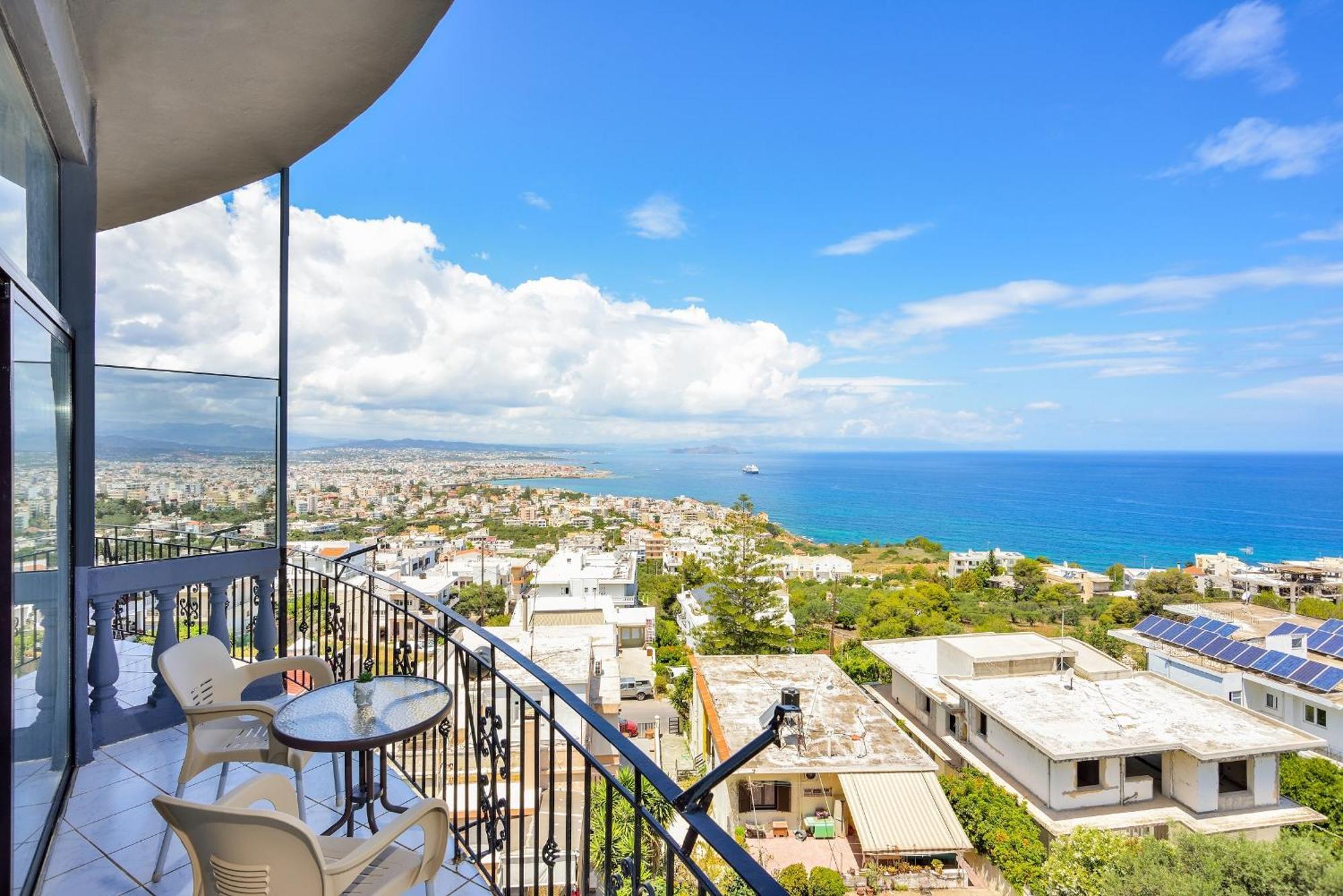 Loucerna Suites Chania ハニア エクステリア 写真