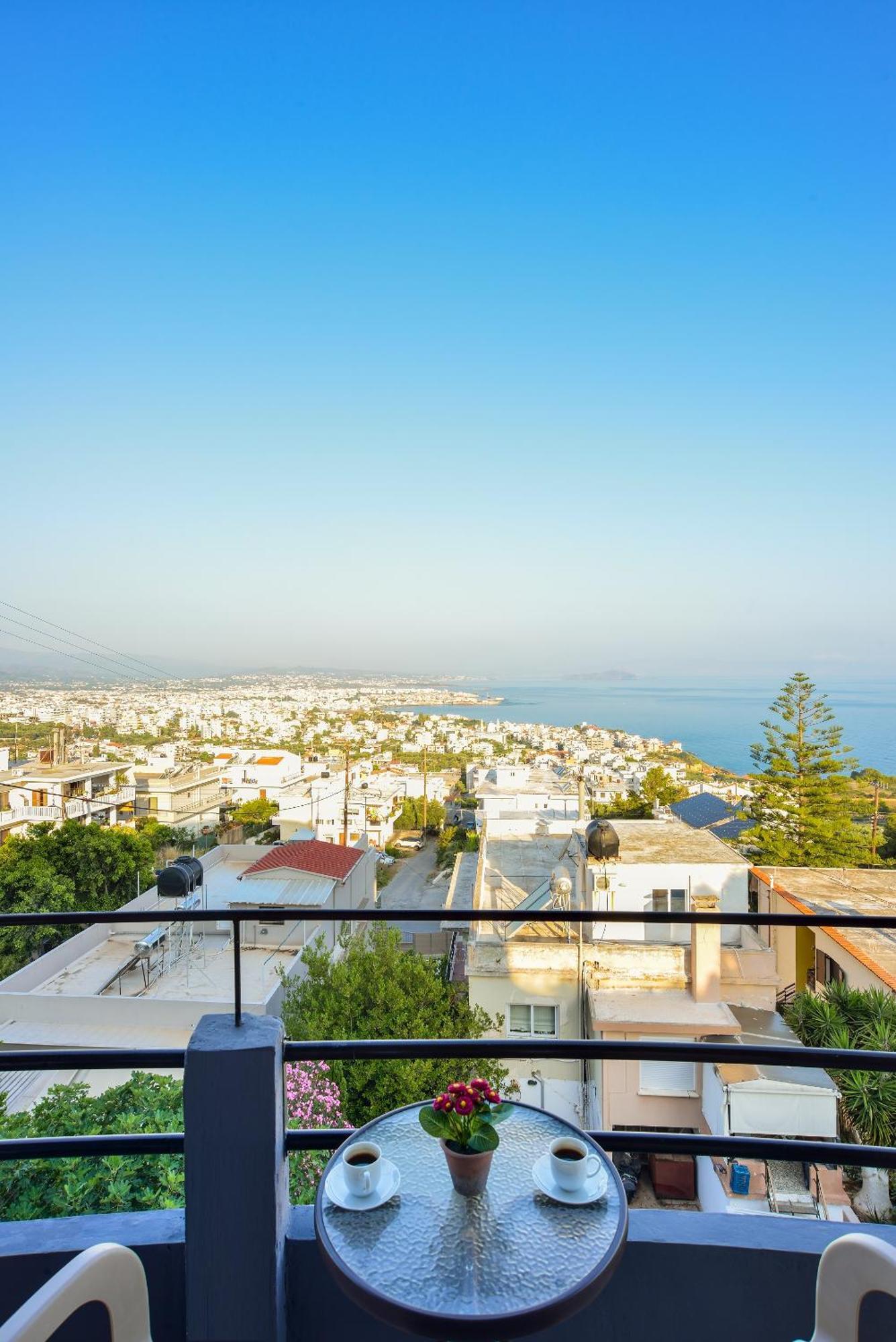 Loucerna Suites Chania ハニア エクステリア 写真