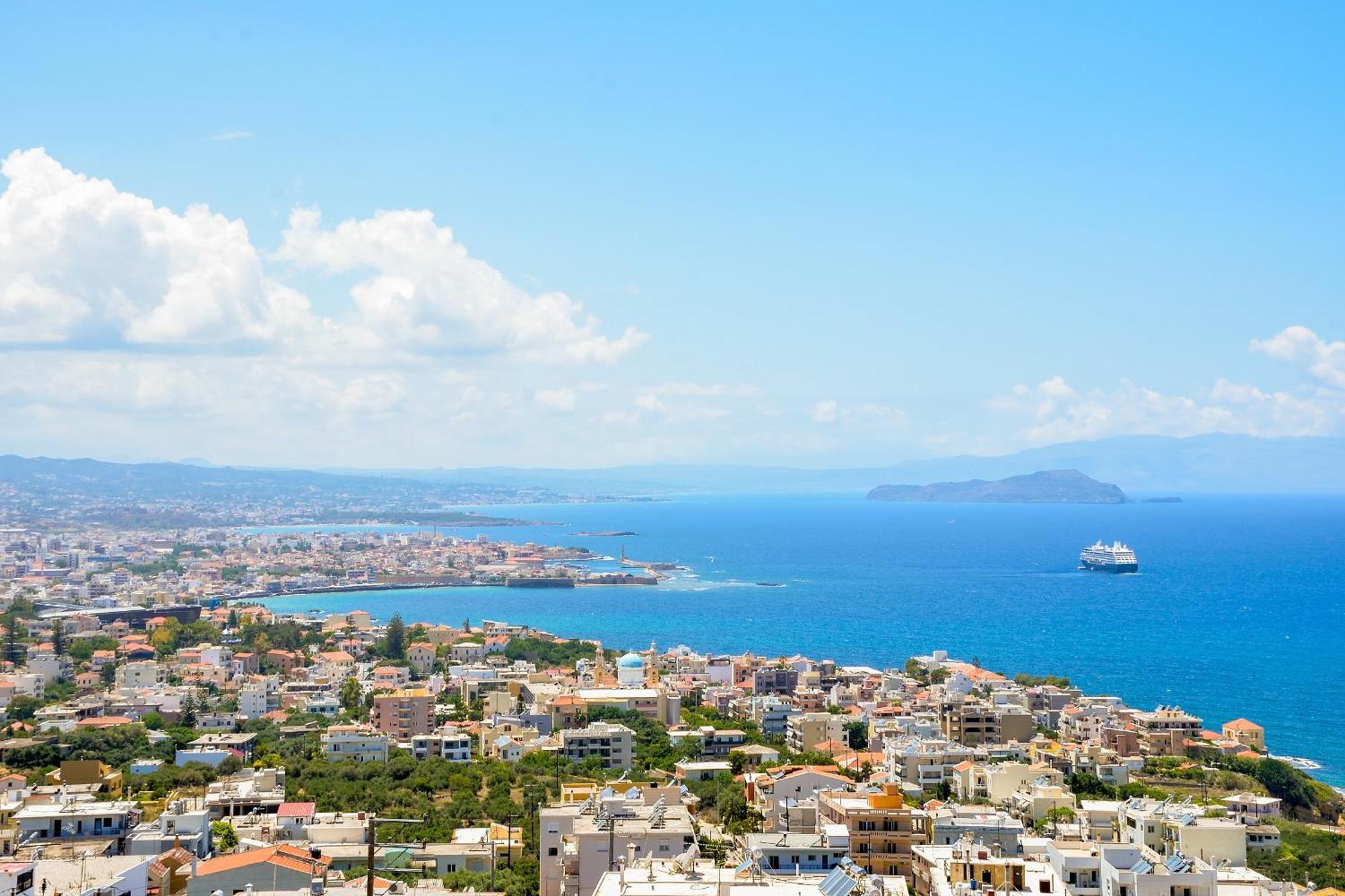 Loucerna Suites Chania ハニア エクステリア 写真