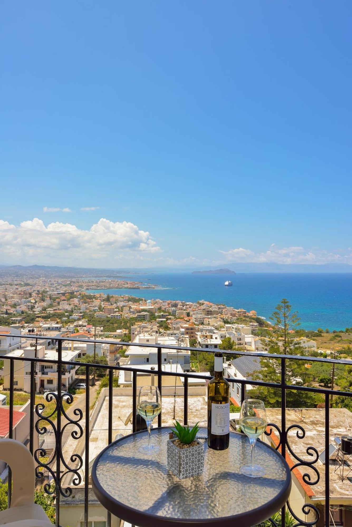 Loucerna Suites Chania ハニア エクステリア 写真